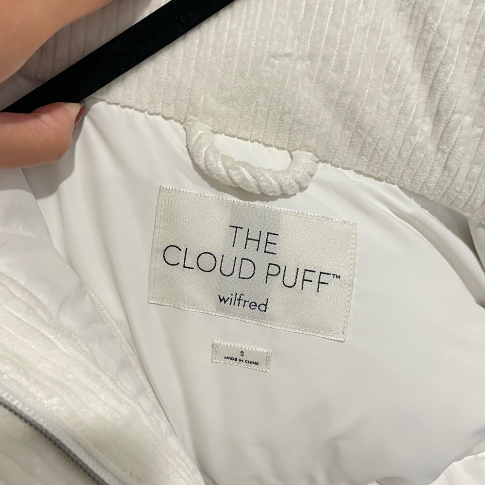 *SOLD* Aritzia Cream Bomber Jacket - Picture 10 of 10